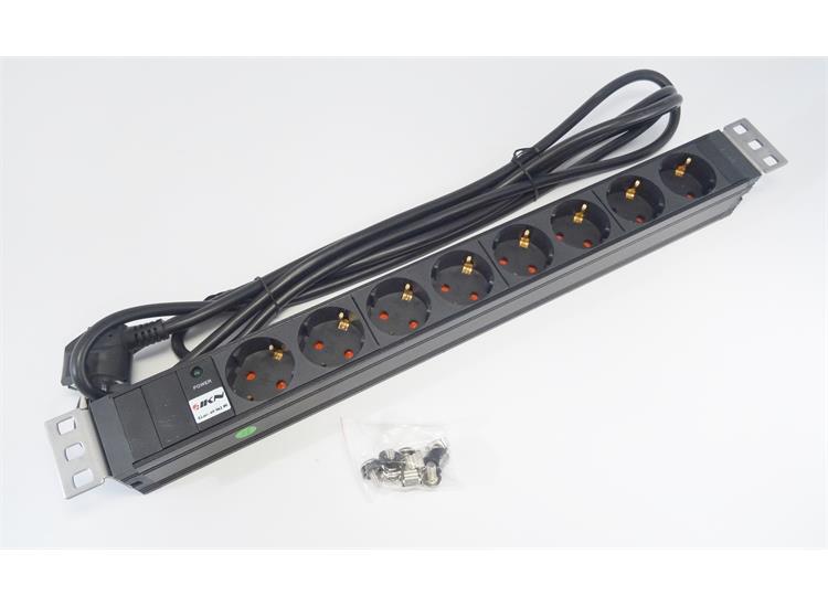 19 Powerlist 8x230V, 3m kabel